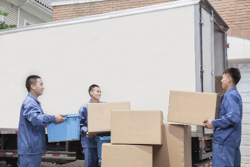 Packing and furniture handling for a Camden flat move